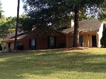 1st image of 957 Fairfax Pl
