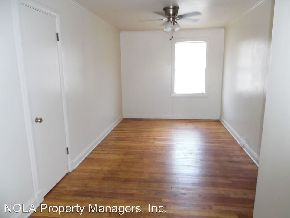 2nd image of 3504 Derbigny St APT B