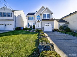 357 George St, South Amboy, NJ 08879