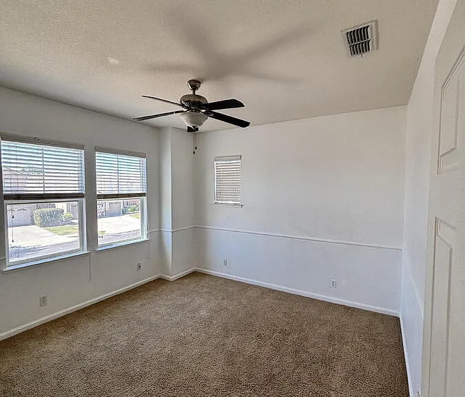 1247 Jewel Flower Dr — Photo 15