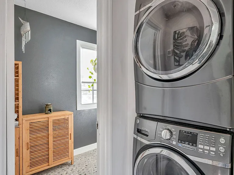 4728 Beach Dr SE #A — Photo 15