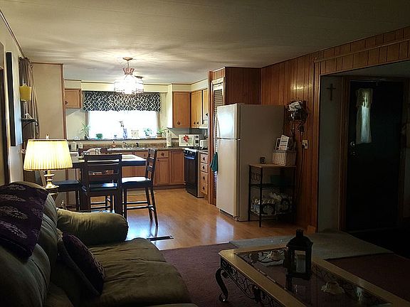 Living Room/Eat in Kitchen