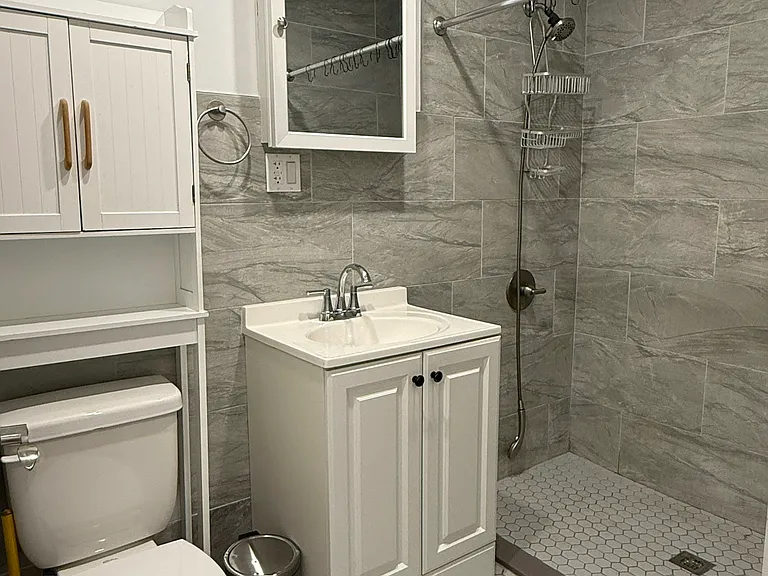 136 Decatur St #1 — Photo 7