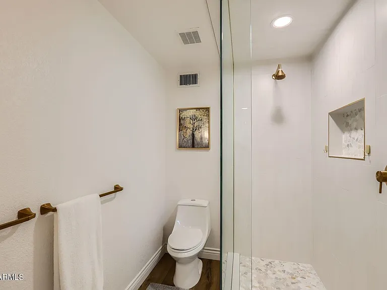 1305 E Steamboat Bend Dr — Photo 22