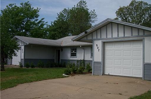 1st image of 927 N Betty Jo Dr