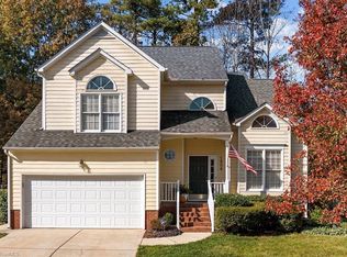 1304 Groveland Trl, Greensboro, NC 27407