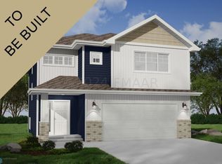 6749 26th St S, Fargo, ND 58104