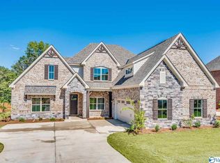 3046 Ginn Point Rd, Owens Cross Roads, AL 35763