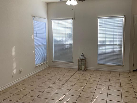 5th image of 87 Chapel Hill Cir