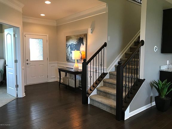 3rd image of 200 Saint Regis Dr