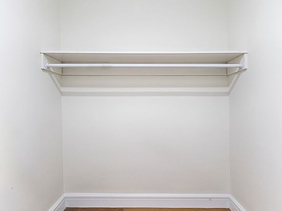 4th image of 160 W End Ave APT 2R