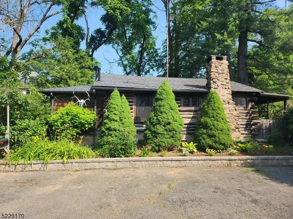 374 State Route 24, Chester, NJ 07930