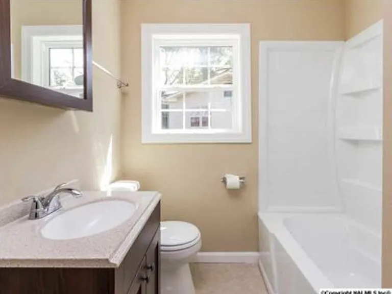 4103 Arlington Rd NW — Photo 9