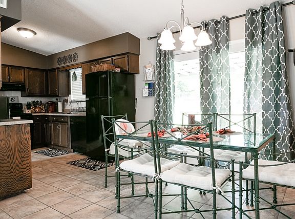 4th image of 112 Arden Dr