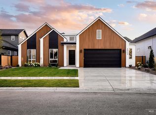 6909 Campolina Way, Star, ID 83669