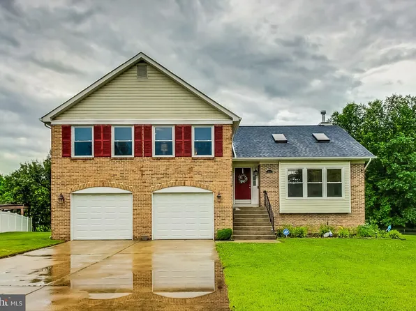 1301 Wesley St, Lanham, MD 20706