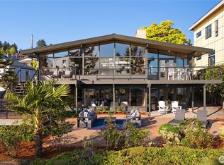 12139 Shorewood Dr SW, Burien, WA