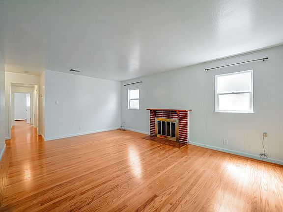 5th image of 2434 S Norfolk St