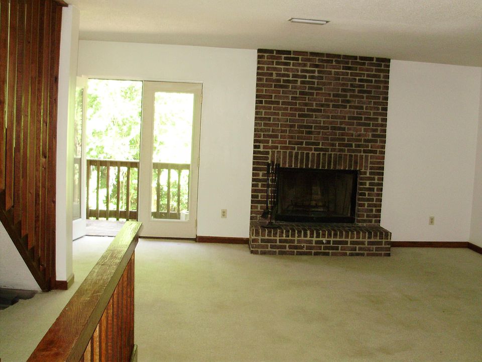 leving,dinning area