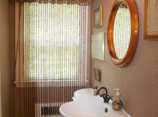 54 Plymouth Ave, Swampscott, MA 01907