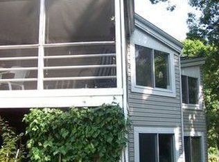 5259 Anna Ln, Middleton, WI 53562