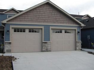 3336 Portage Cir NW, Rochester, MN 55901