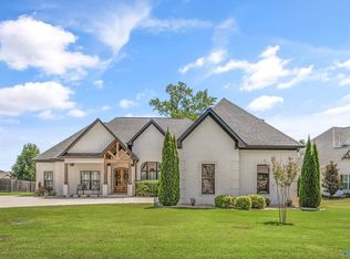 17120 Stella St, Athens, AL 35613