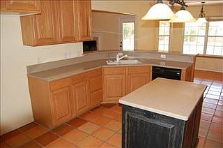 2nd image of 6 Granite Cir
