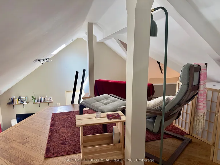 136 Springhurst Ave #8 — Photo 9