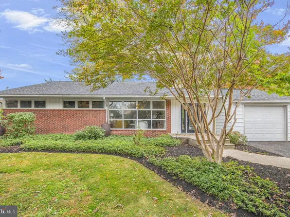 706 Moredon Rd, Jenkintown, PA 19046