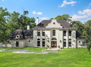 221 Heritage Trl N, Bellville, TX 77418