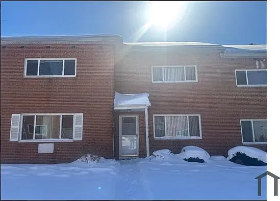 4958 Caroline Dr #15 — Photo 1