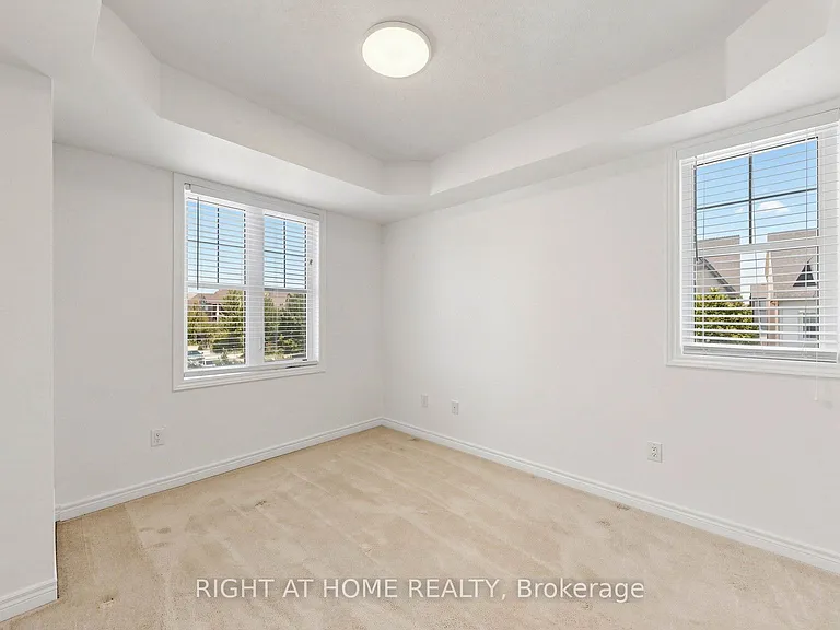 2333 Sawgrass Dr #205 — Photo 10
