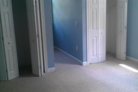 5th image of 987 Willard Way