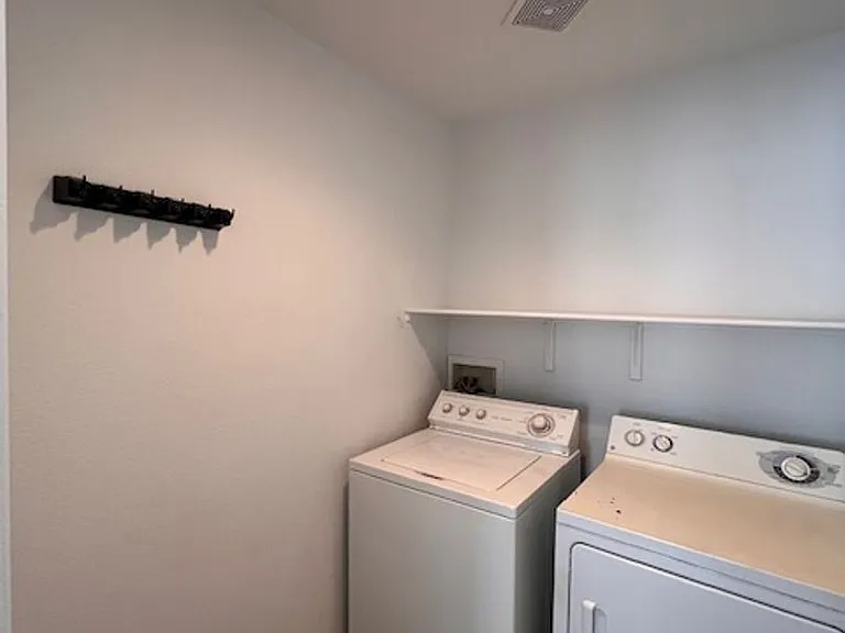 5473 Tinker Toy Ave — Photo 12