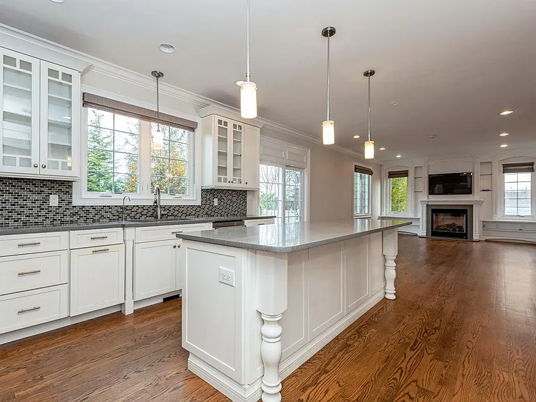 15 Woodland Rd — Photo 14