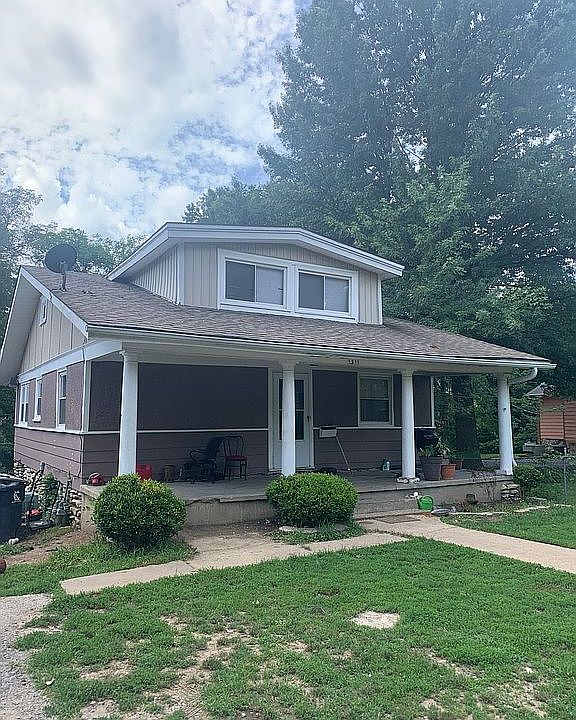 1st image of 1311 E 81st St