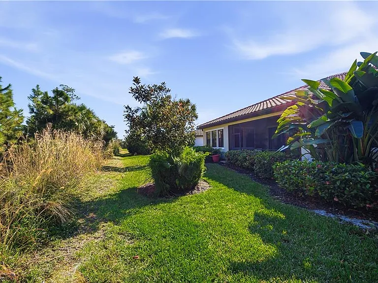 4664 Abaca Cir — Photo 30