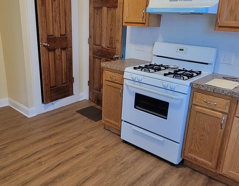 1st image of 651 West Ave