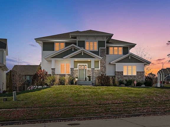 3rd image of 2762 NW 166th Ct