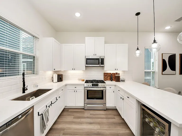 901 Lehman St #D — Photo 15