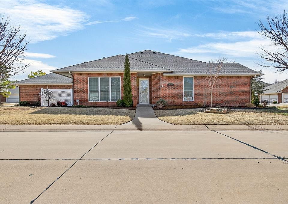 1st image of 15528 Swallowtail Rd