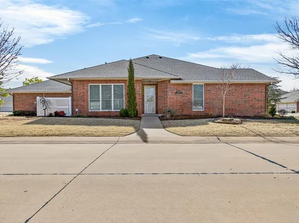 15528 Swallowtail Rd, Edmond, OK 73013