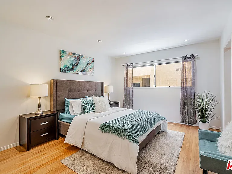 1410 S Bentley Ave #104 — Photo 9