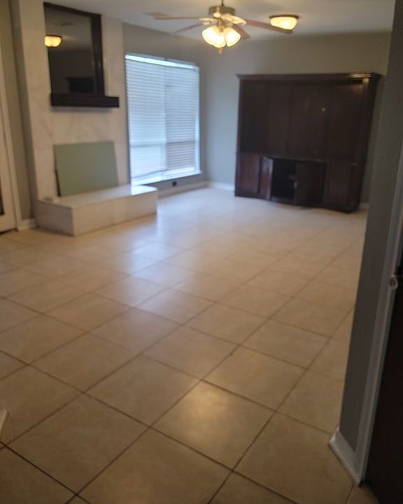 1st image of 12923 Skymeadow Dr