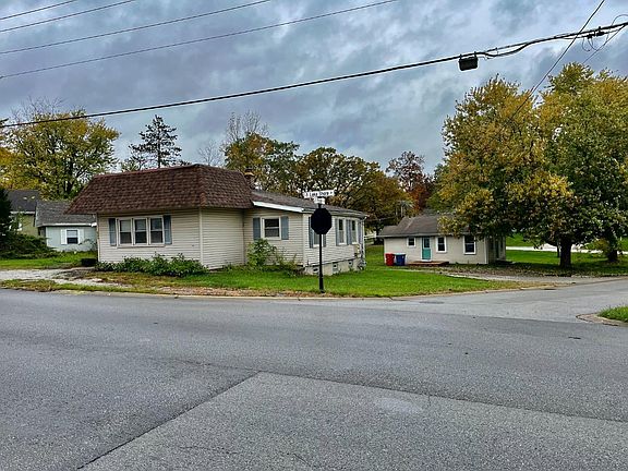 2nd image of 8200-8202 Lake Shore Dr