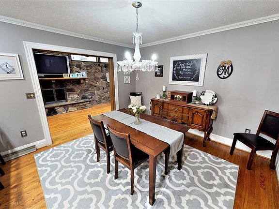 4th image of 139 Green Meadow Ln
