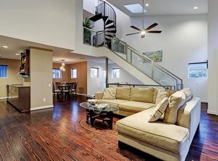 2970 Commerce St, Houston, TX 77003