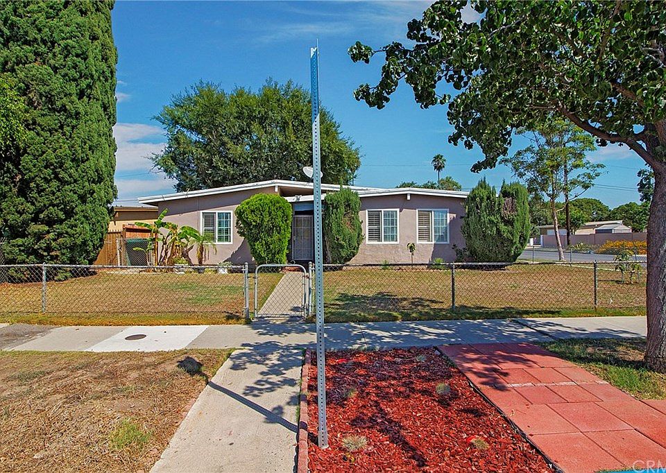 1st image of 1501 W Richland Ave