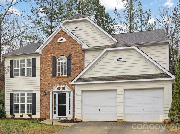 14339 Crown Harbor Dr, Charlotte, NC 28278